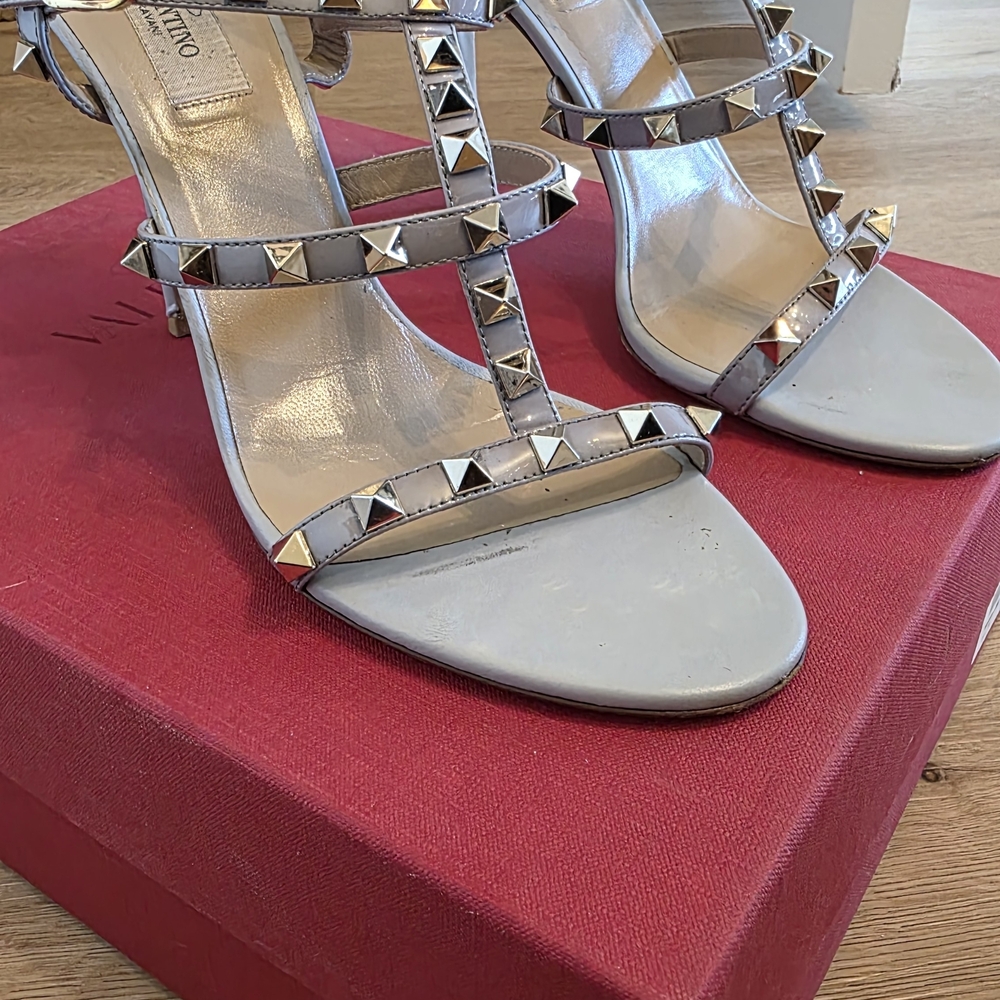 Valentino Garavani Studded Silver Heels - Picture 9 of 9